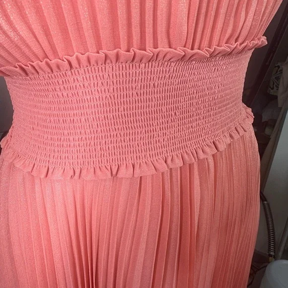 Nanette Lepore Iridescent Coral Pleated Smocked Keyhole Close Cocktail Dress 8 - Picture 5 of 12